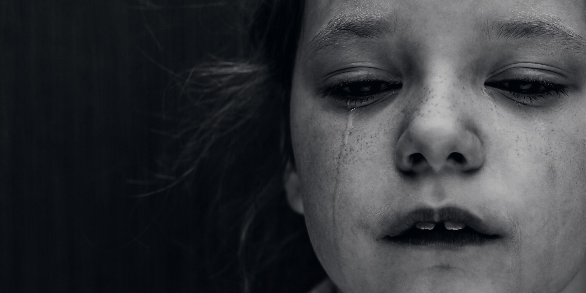 Dramatic,Photo,Of,A,Crying,Kid Dramatic photo of a crying kid