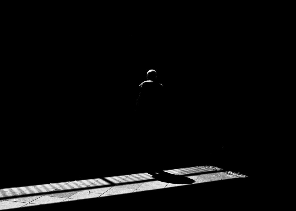 What can the experiences of those who returned from NDEs tell us about justice, morality, meaning, and existential angst? Arthur Haswell invites us to contemplate these questions without metaphysical prejudice.